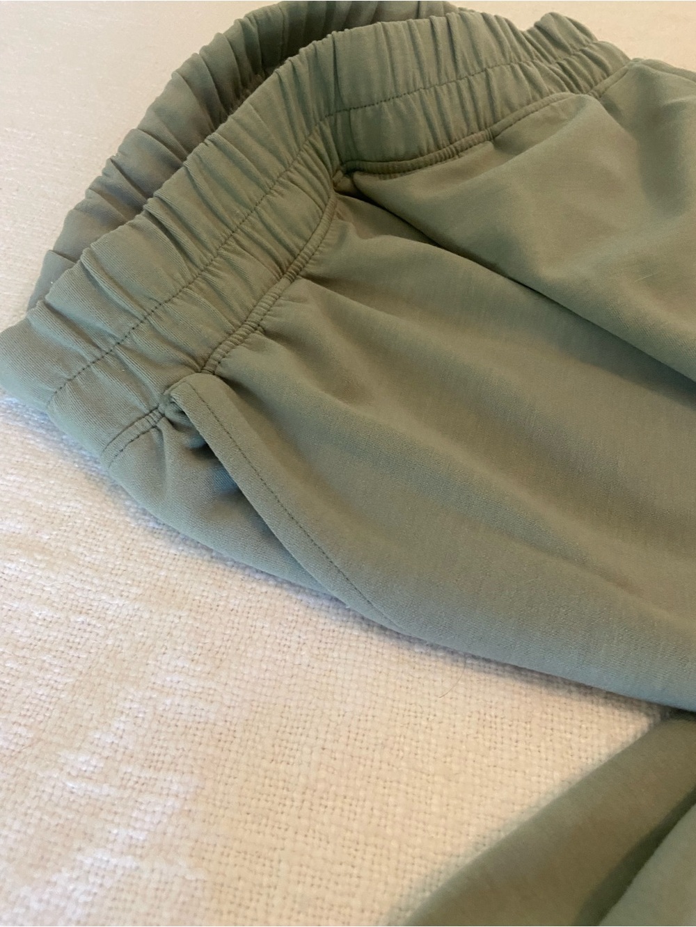 Yogalicious Sage Green Elastic Waist Lounge Pants with Pockets - Scuba Joggers M - Picture 4 of 11